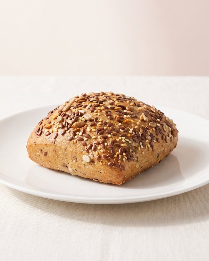 Körniges Sauerteig Brötchen