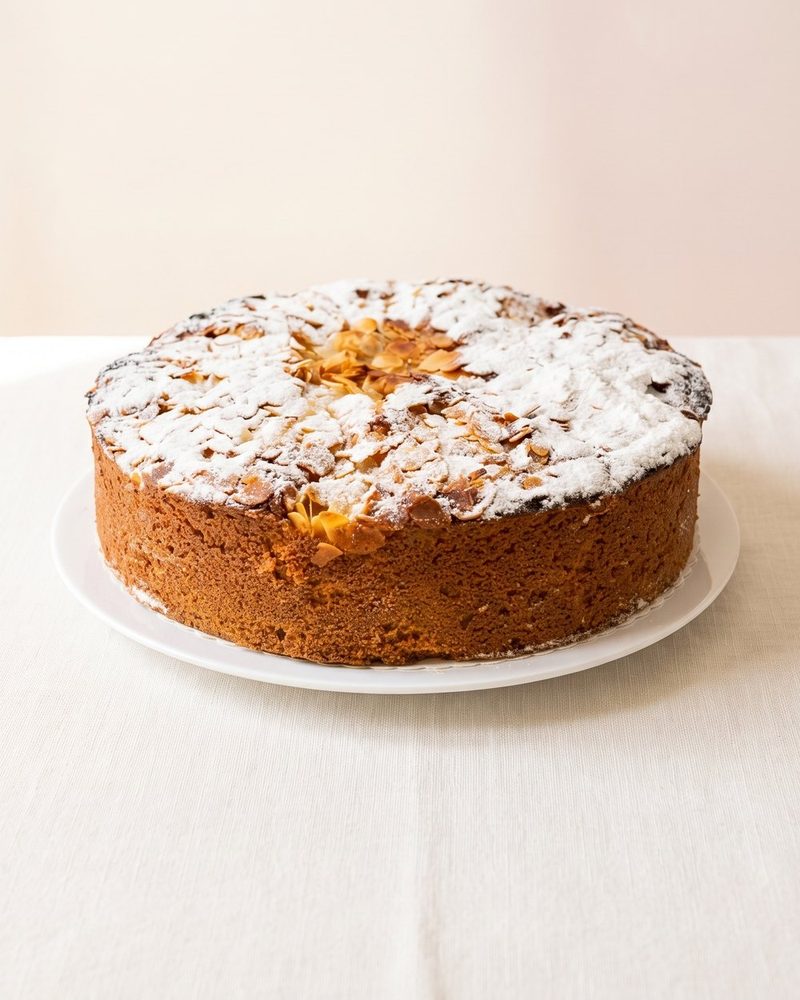 Wiener Sandkuchen mit Aprikosen