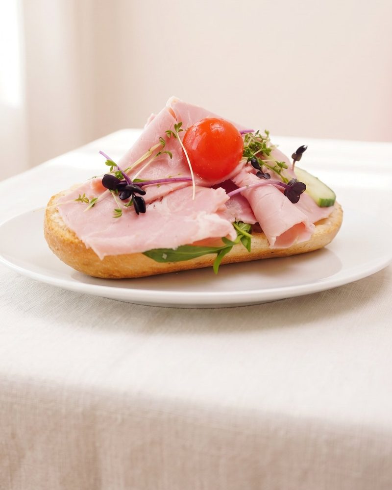 Halbes belegtes Brötchen - Frz. Kochschinken